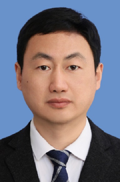 张春林（党委副书记、院长）